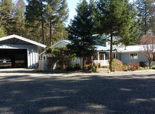 651 Paradise Gardens Rd, Grants Pass, OR 97527