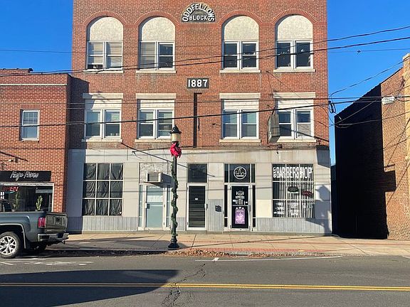 2nd image of 21-23 W Main St #4
