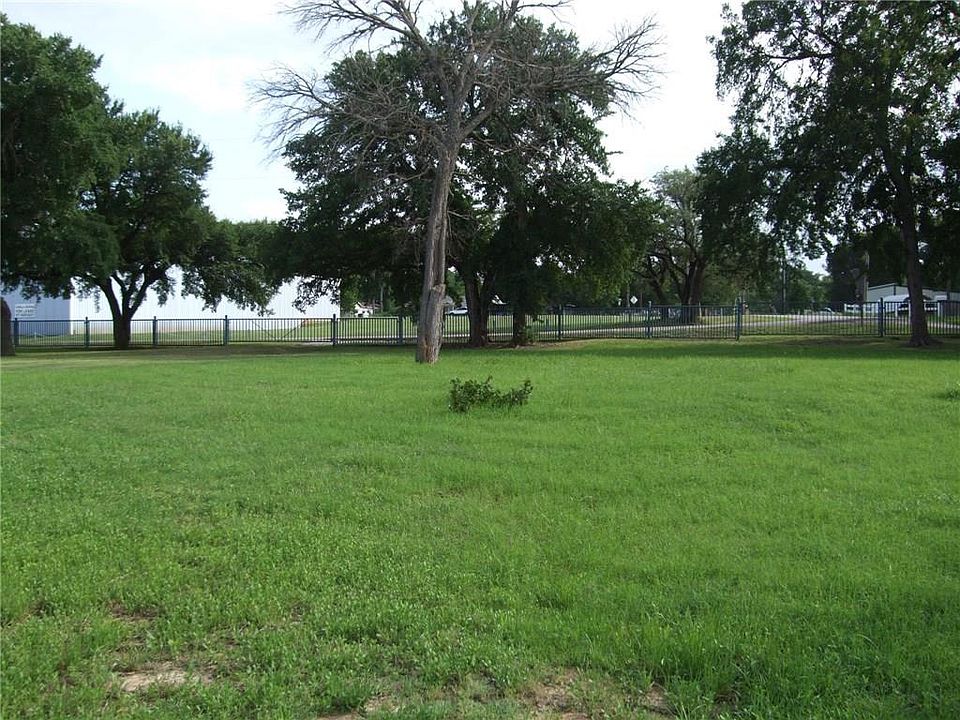 1st image of 4003 Pecan Valley Ct