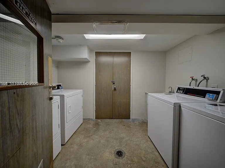 2899 Collins Ave #1203 — Photo 12