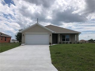 1828 NW 24th Ter, Cape Coral, FL 33993