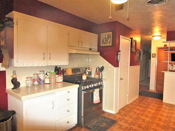 5th image of 2116 N Russell St
