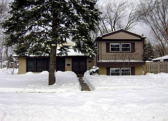 1st image of 700 Luau Dr