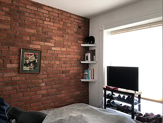 Rented by LJ Sloane Management