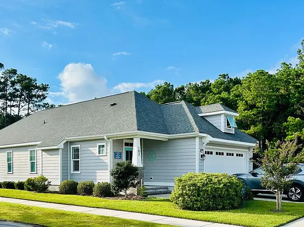 102 Harper St, Beaufort, NC 28516