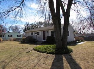 6 Louis Rd, Springfield, MA 01118