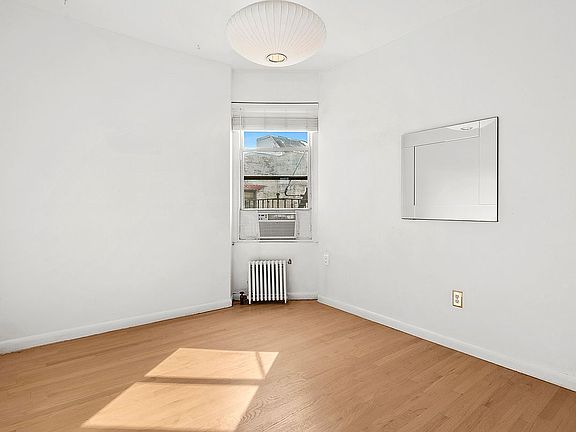 4th image of 21-27 33rd St #5F