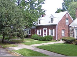 11350 Balfour Rd, Grosse Pointe, MI 48224