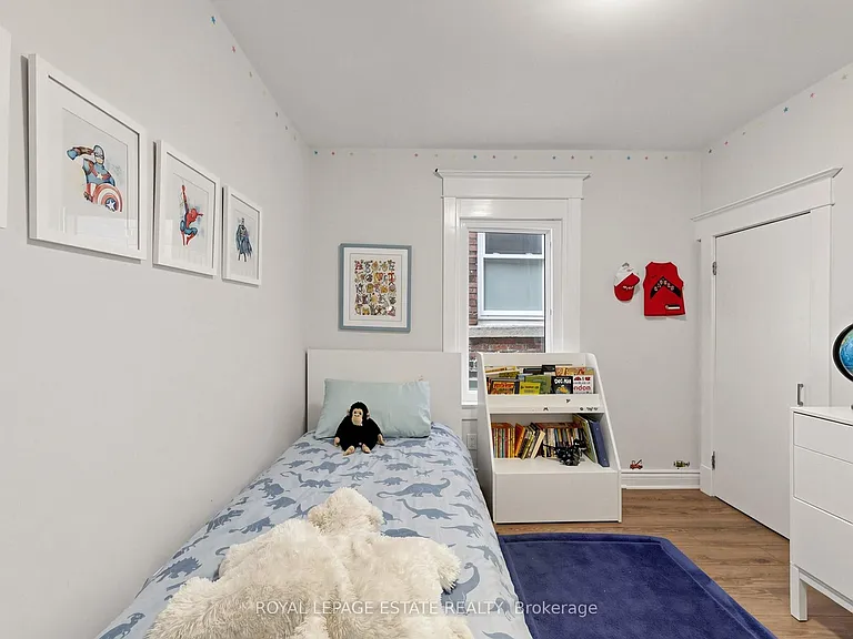 280 Silver Birch Ave — Photo 17