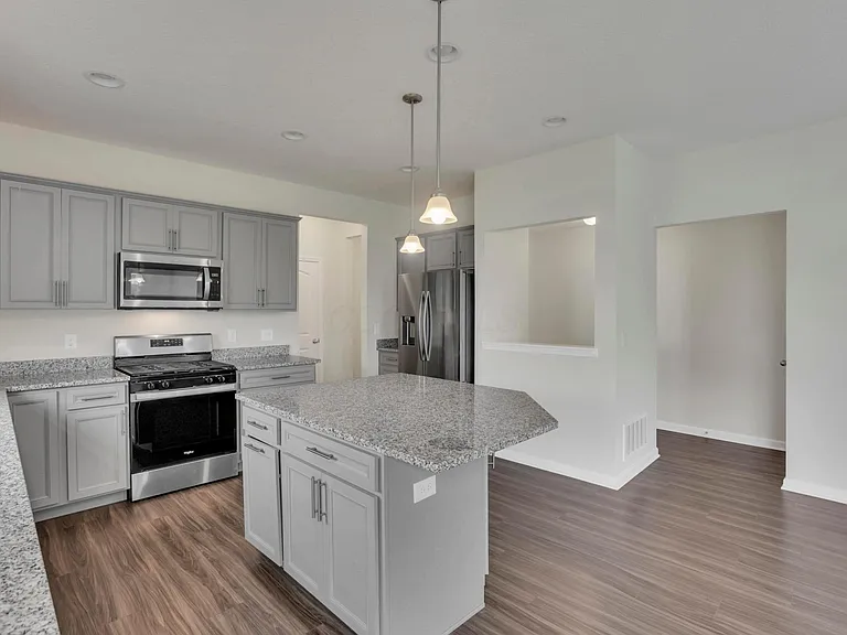 241 Sunstone Ln — Photo 16