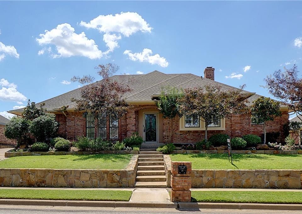 1st image of 3709 Oak Cove Ln