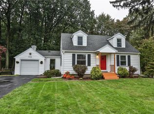 1058 Whitlock Rd, Rochester, NY 14609