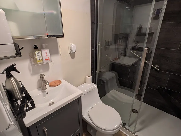 110 Lanark Rd #15 — Photo 15
