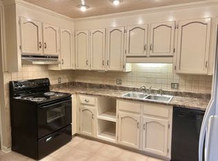 103 Azalea Ter, Dothan, AL 36303