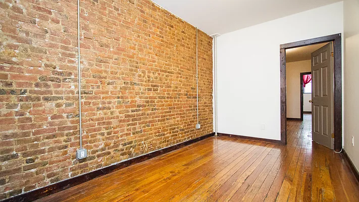 Rented by Oxford Property Group | media 7