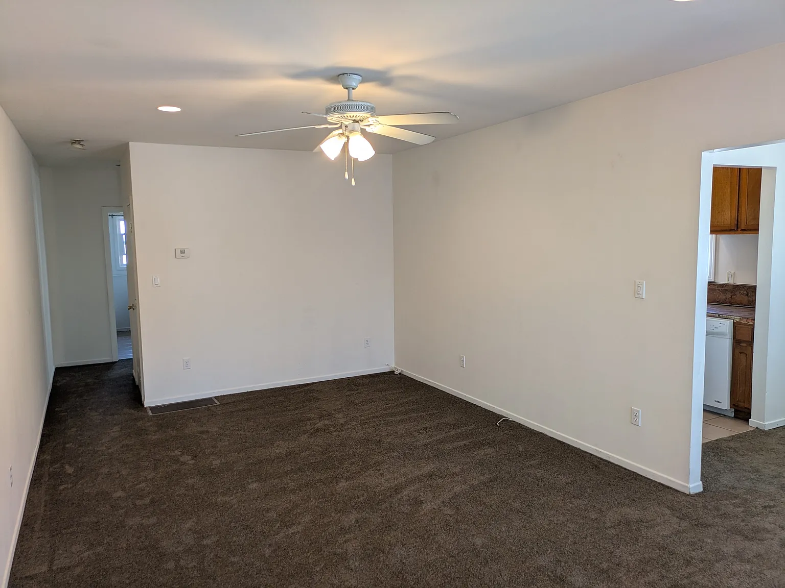 1 bed, 796 sqft, $2,150 — Photo 4