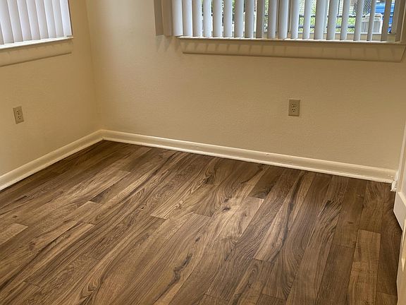 4th image of 5020 Joslin Ct #C