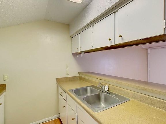 3rd image of 3800 Allegro Lugar St APT 1A
