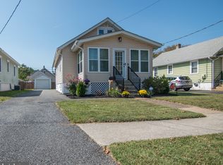 110 Silview Ave, Wilmington, DE 19804