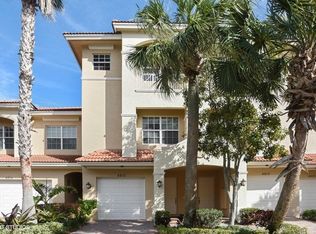 4812 Sawgrass Breeze Dr, Palm Beach Gardens, FL 33410