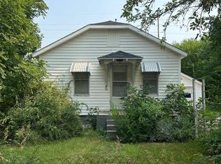 1117 E 11th St, North Platte, NE 69101