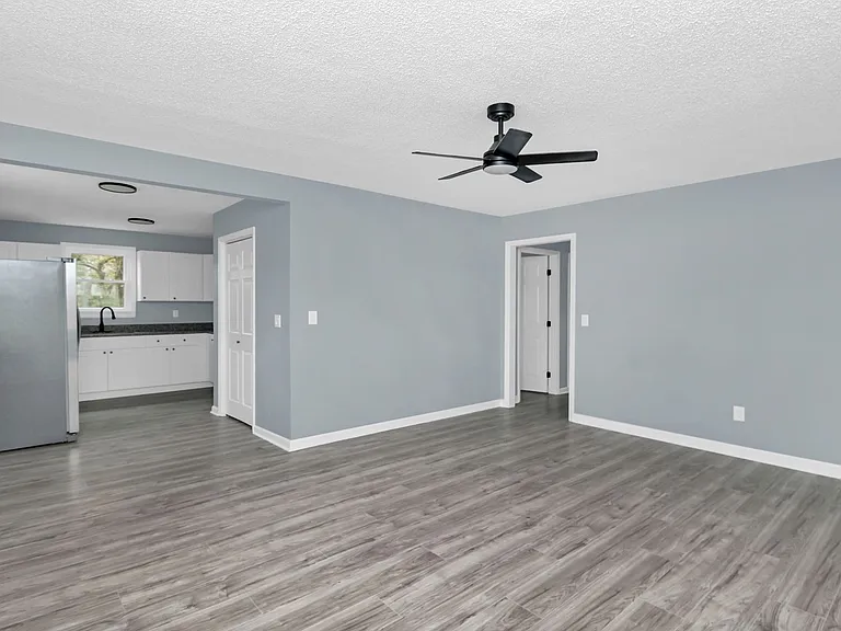 3001 Truman St — Photo 6