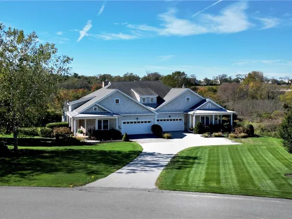 138 Rebels Way, Portsmouth, RI 02871