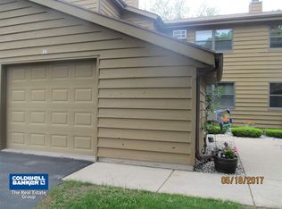 1115 Daniel Ct APT 34, Neenah, WI 54956