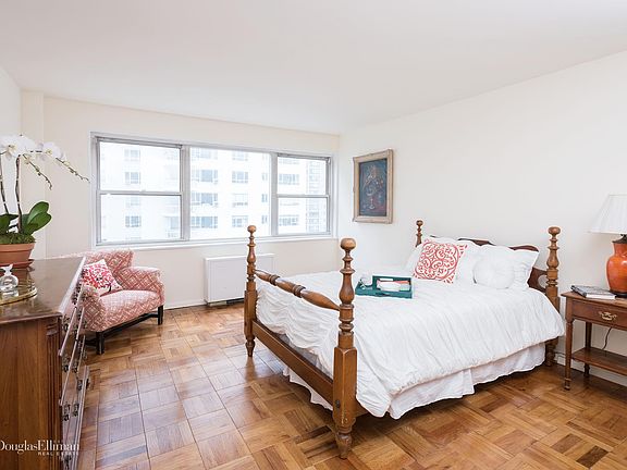 3rd image of 1131 3rd Ave #8L
