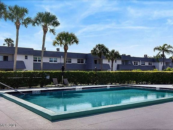 3rd image of 404 Dove Ln #3-7