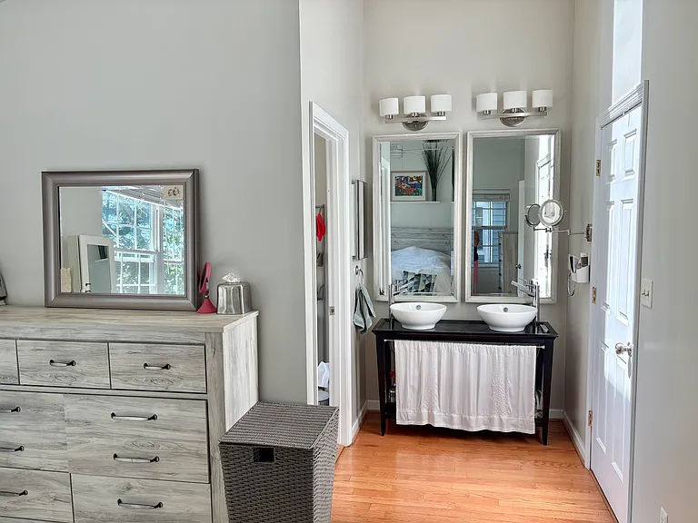 1253 Maple View Dr — Photo 7