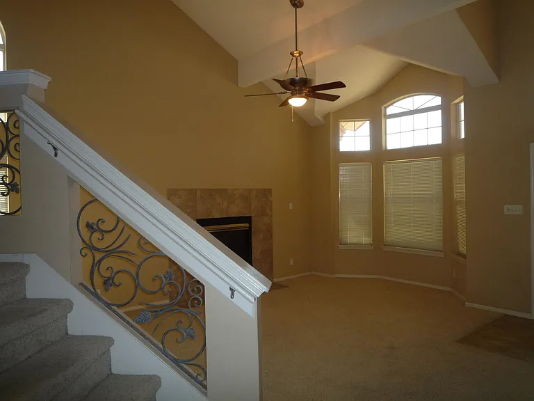 10840 Acoma St — Photo 3