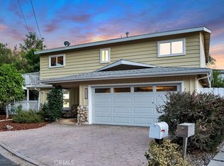 20908 Bandera St, Woodland Hills, CA 91364
