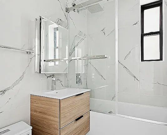4th image of 1875 Lexington Ave #4CC