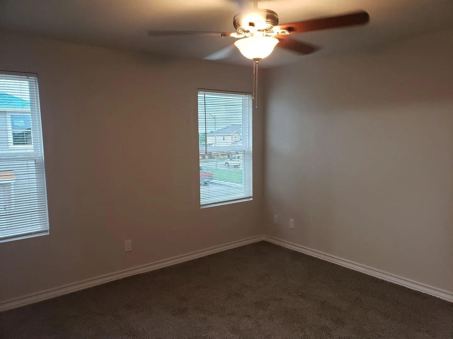 Town home for rent — Photo 3