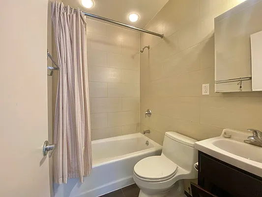 Rented by Living New York | media 7