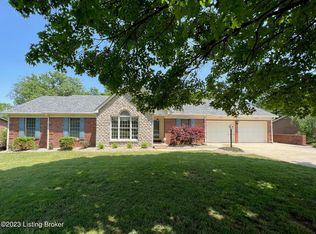 205 Edgewood Dr, Bardstown, KY 40004