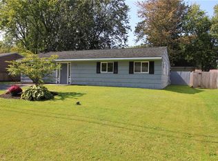 7941 Areopagitica Ave, Bridgeport, NY 13030