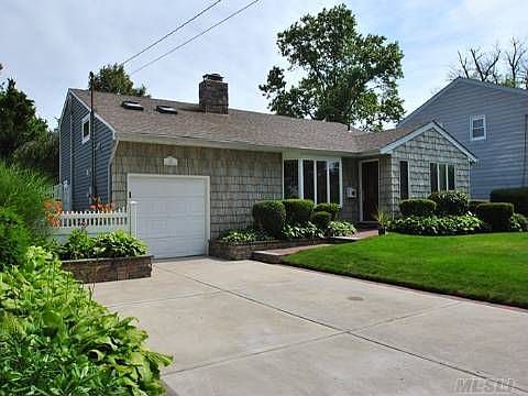2nd image of 271 E Shore Dr