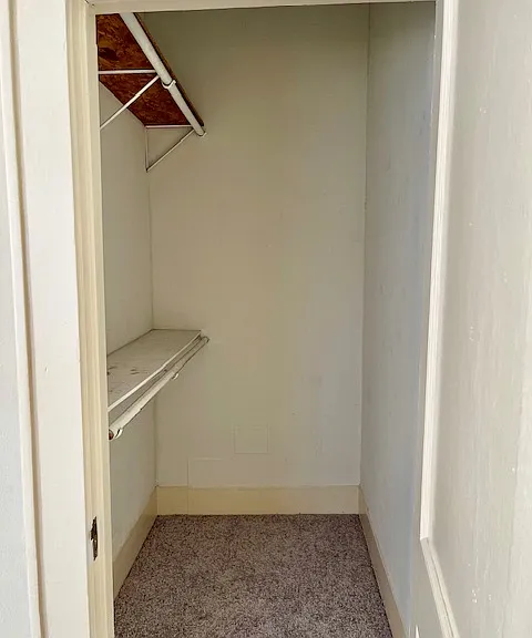 1656 Harold St — Photo 17