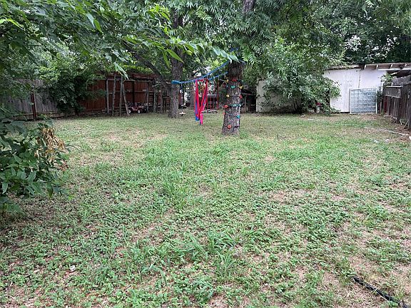 5th image of 1400 Vargas Rd
