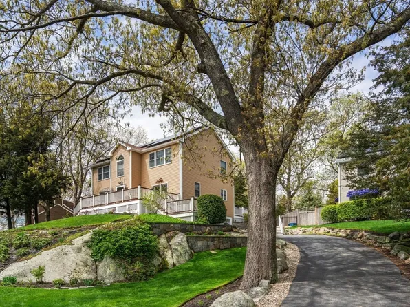 178 Atlantic St, Gloucester, MA 01930