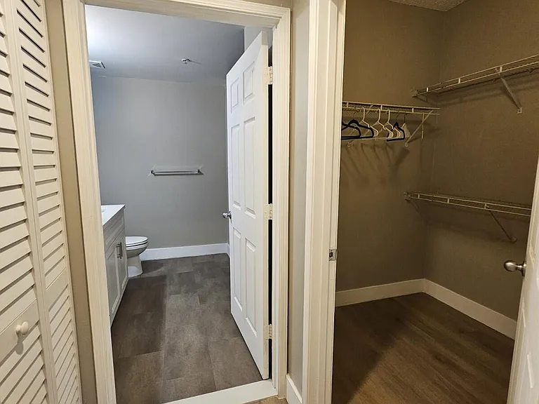 780 Sapodilla Ave #105 — Photo 14