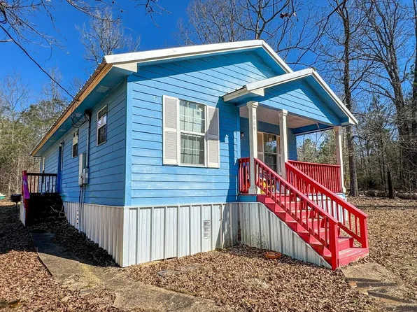 569 Whippoorwill Dr, Jefferson, TX 75657