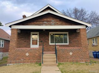 8554 Drury Ln, Saint Louis, MO
