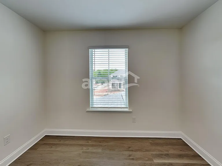 3504 Lincoln Heights Ln — Photo 18