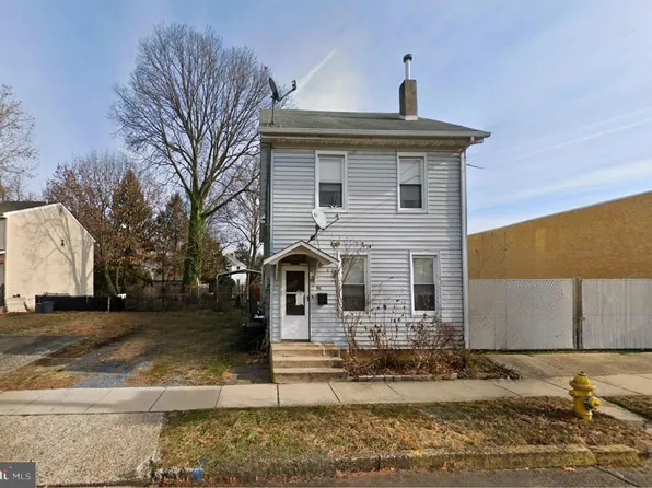 230 Cooper St, Beverly, NJ 08010