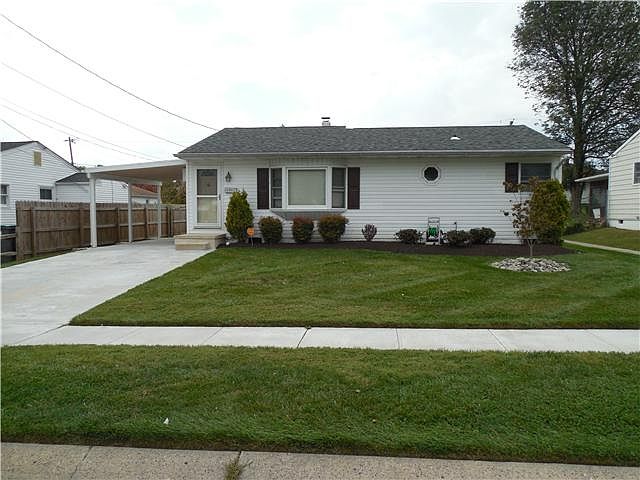 1st image of 2434 Hammond Pl