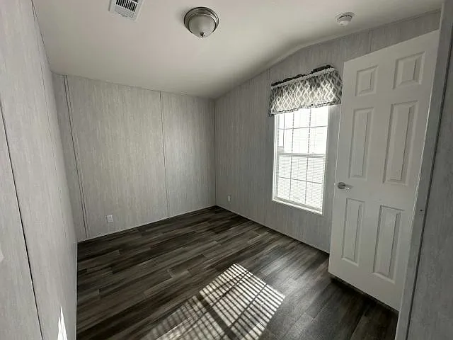 1591 Semon Dr #10 — Photo 5
