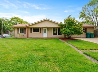 7919 Taney Pl, Merrillville, IN 46410